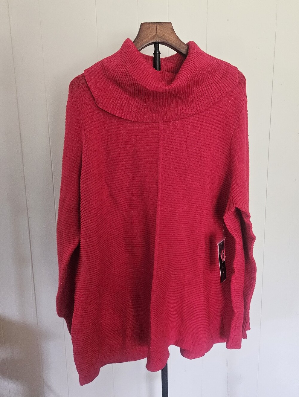 NWT Cyrus Women's Cozy Funnel Neck Sweater - Red Size 2X